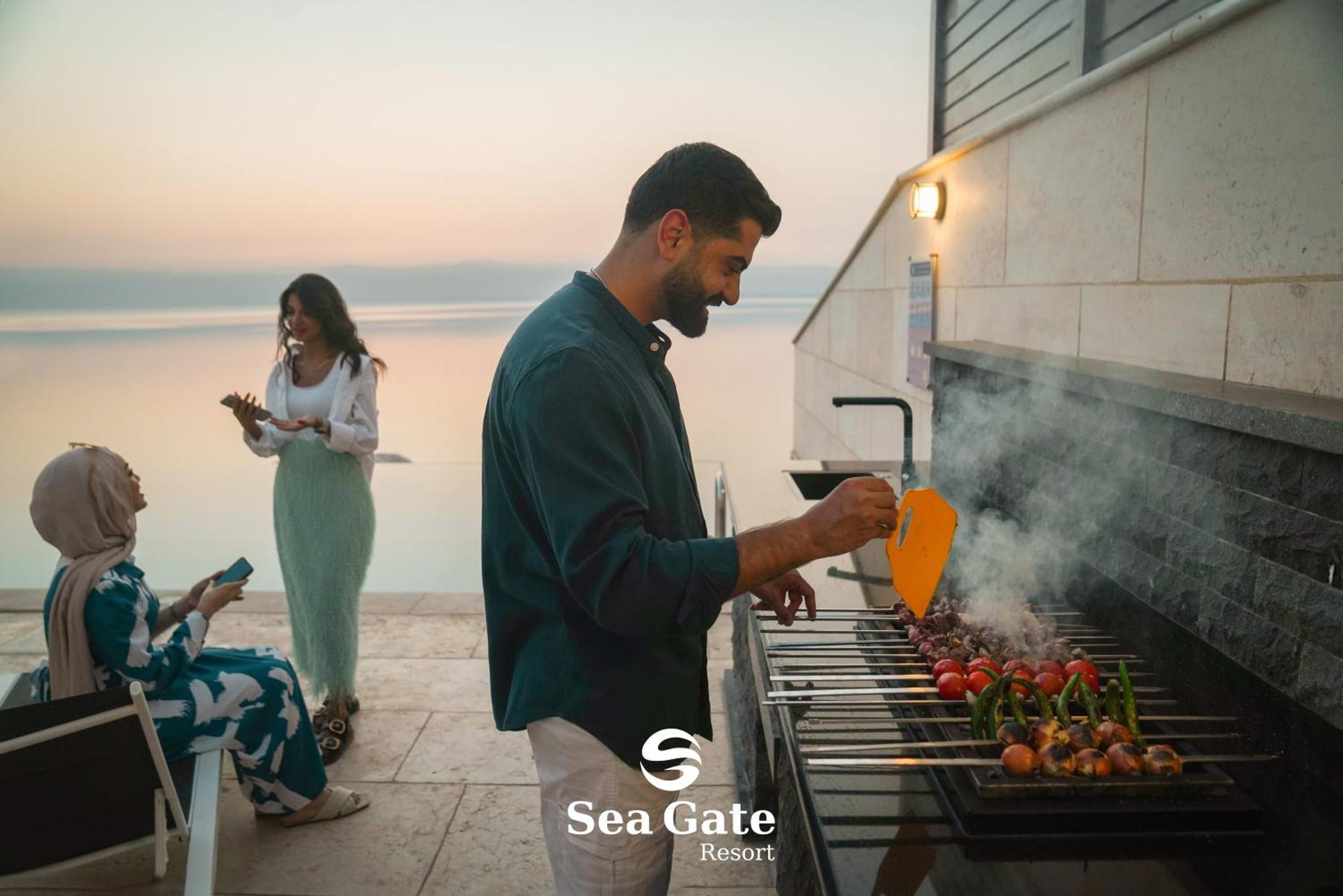 Sea Gate Resort Sweimeh Exterior foto